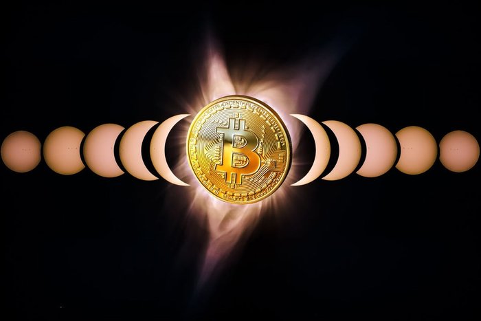 bitcoin fanatics are blaming the moon for its recent crash 1500x1000