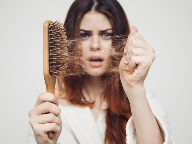 Заговор против выпадения волос