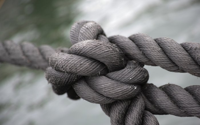 Заговор на верёвку с узлами