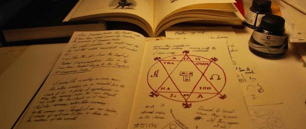 Правила чтения заговоров на любовь