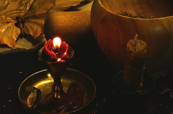 Ритуал на снятие порчи в течение восьми дней