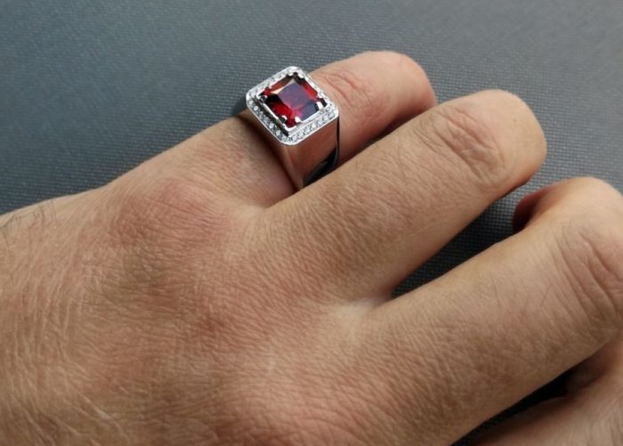 Камни-обереги для мужчин-Дев